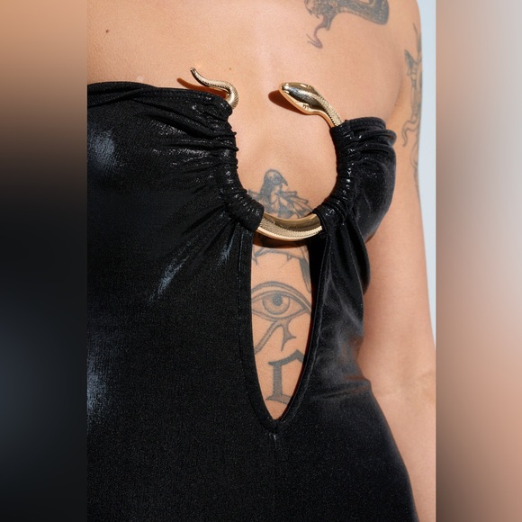 Akira Just A Feeling Slinky Black Jumpsuit Snake Ring Strapless NEW NWT Lg - Picture 2 of 9